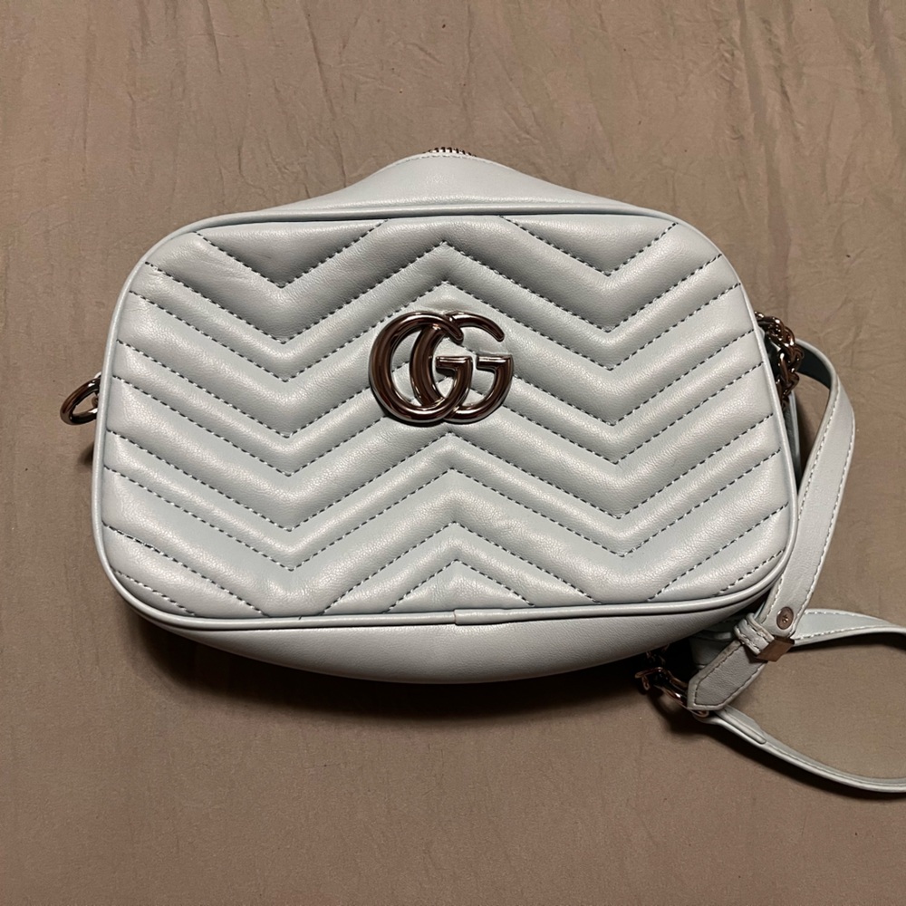 Elegant White Quilted Shoulder Bag